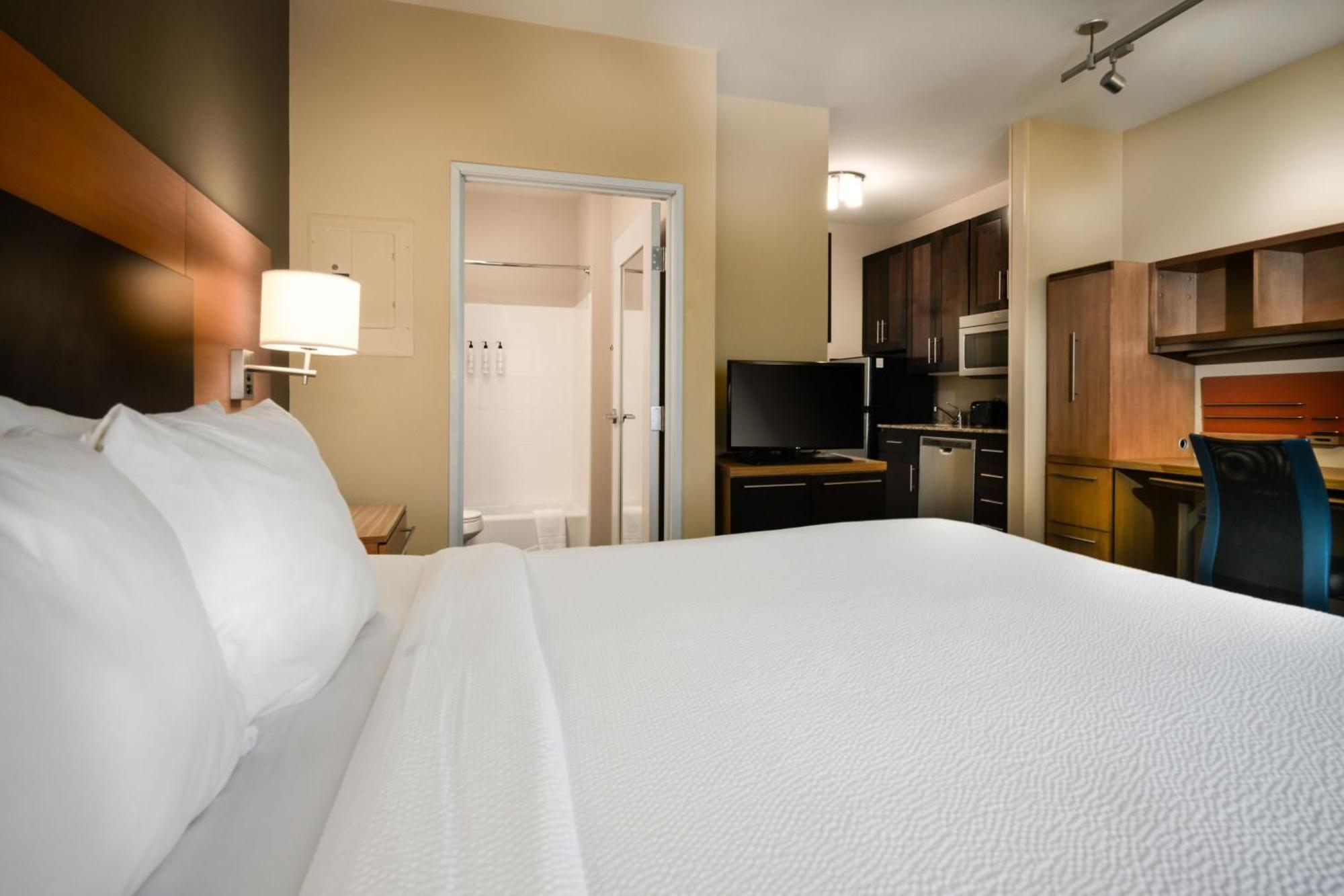 Towneplace Suites By Marriott Houston Galleria Area Екстериор снимка