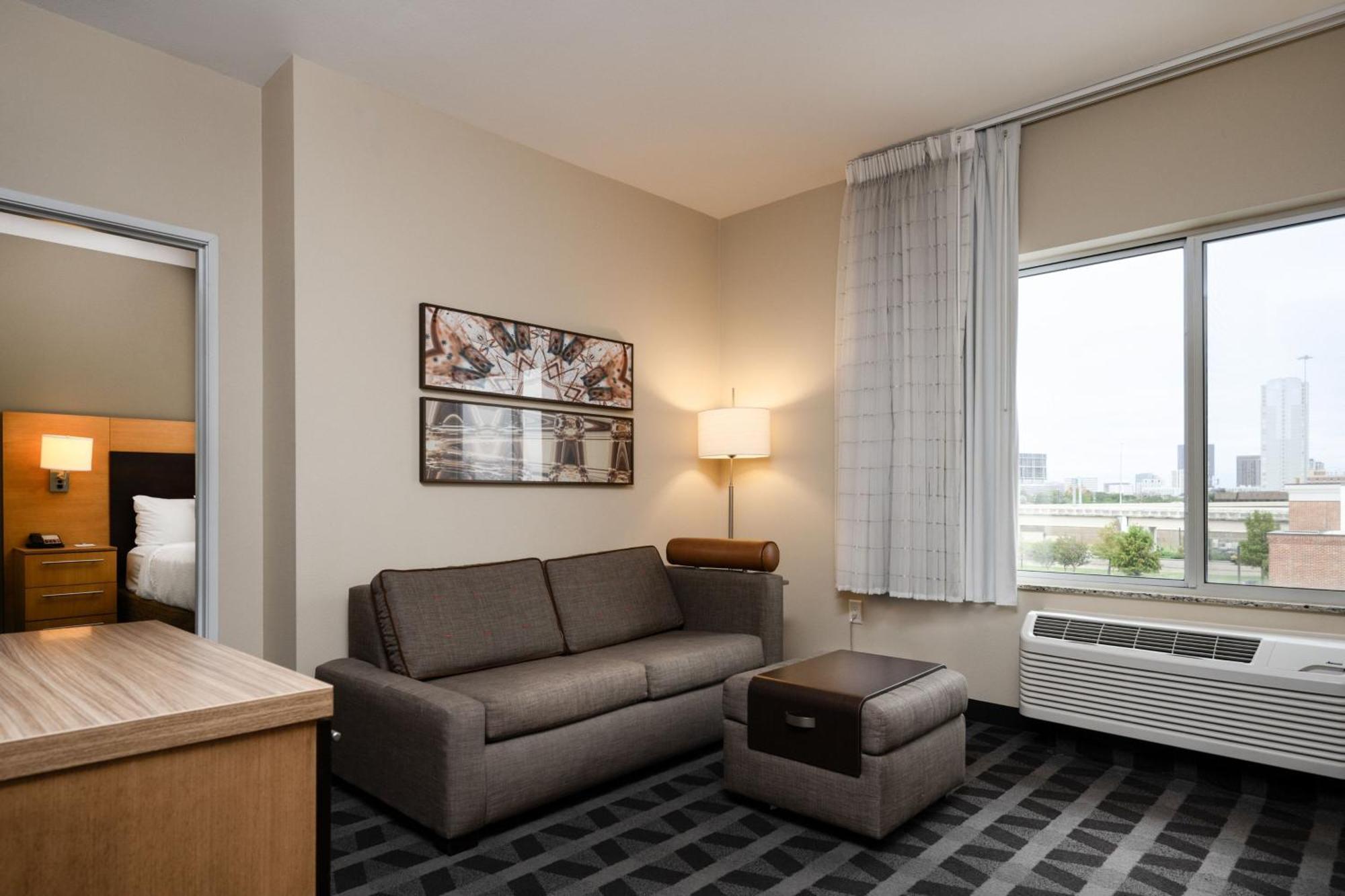 Towneplace Suites By Marriott Houston Galleria Area Екстериор снимка