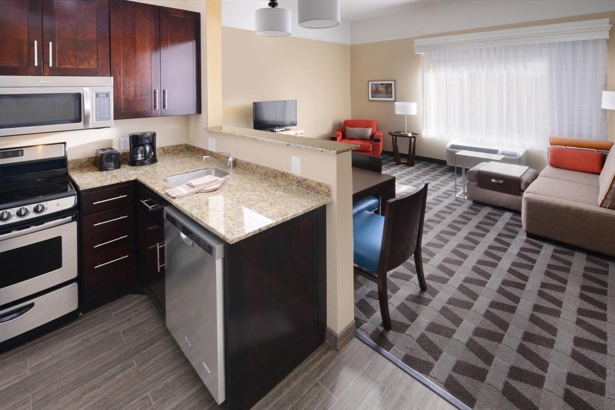 Towneplace Suites By Marriott Houston Galleria Area Екстериор снимка